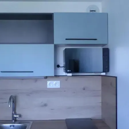 Confortable A 19 M² Avec Balcon 아파트 빌라르 드 랑