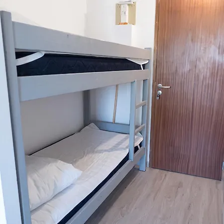 Confortable A 19 M² Avec Balcon 아파트 빌라르 드 랑